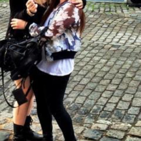 McGinn floral summer jacket. Size small. - Picture 9 of 9